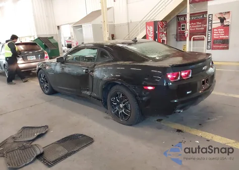 2012 Chevrolet Camaro 1Ls z USA, uszkodzony, nr VIN 2G1FE1E33C9162468